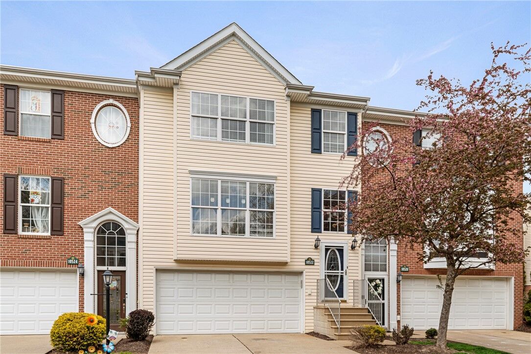 Property Photo:  10522 Forest Hill Dr  PA 15090 