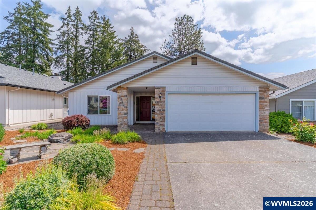 Property Photo:  3242 Winslow Wy NW  OR 97304 