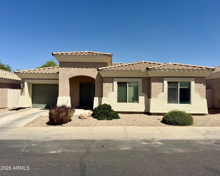 Property Photo:  508 W Latona Road  AZ 85041 