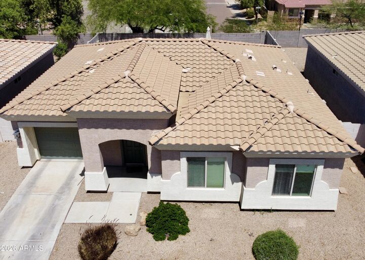 Property Photo:  508 W Latona Road  AZ 85041 