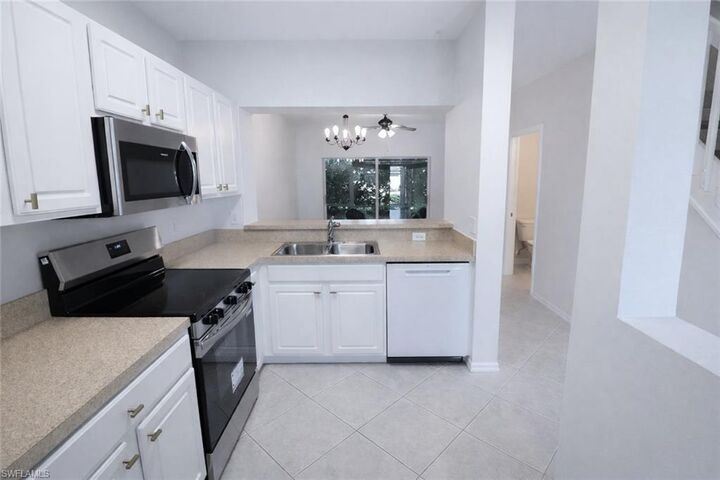 Property Photo: 8287 Pacific Beach Dr FL 33966