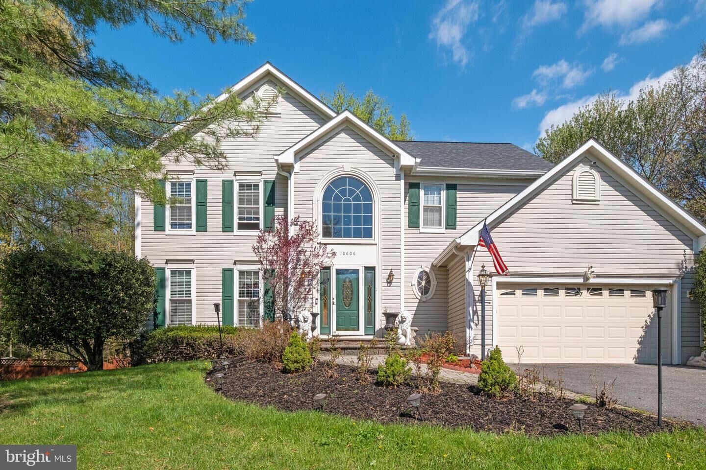 Property Photo:  10606 Forestgate Place  MD 20769 