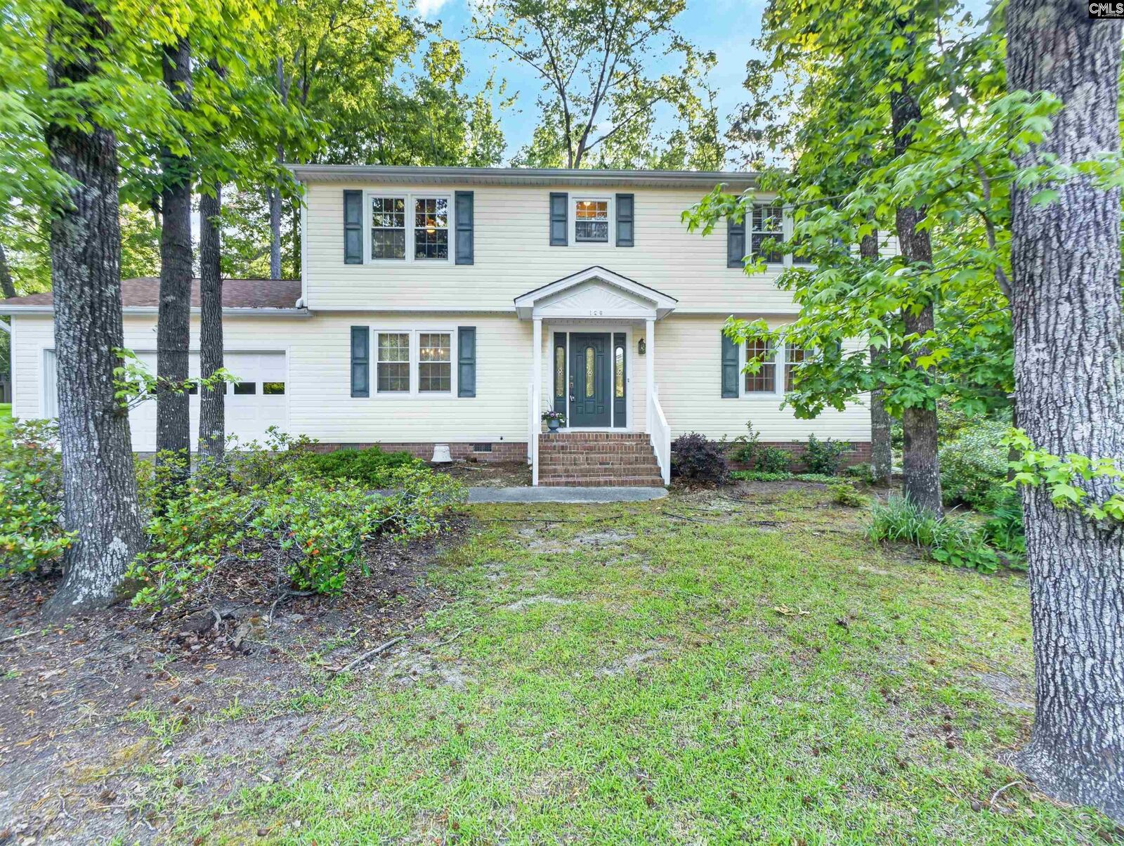 Property Photo:  129 Chinquapin Cir  SC 29212 