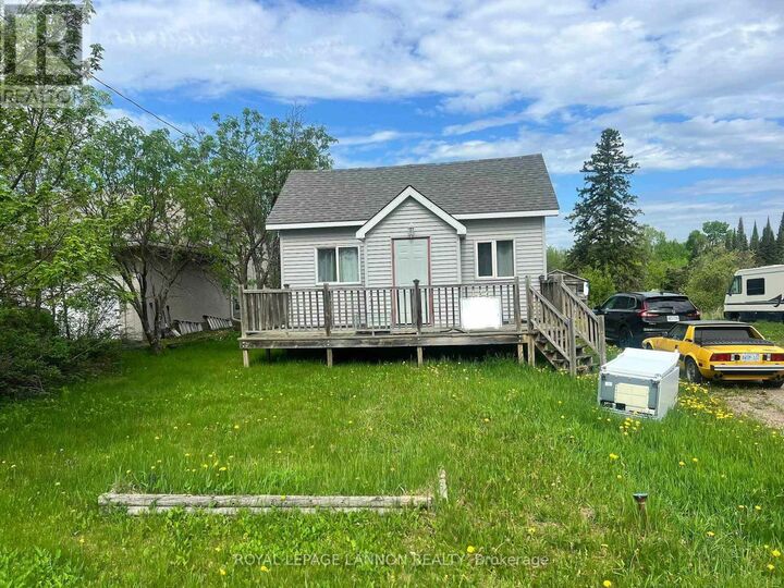 126 Zuke Road — photo 1