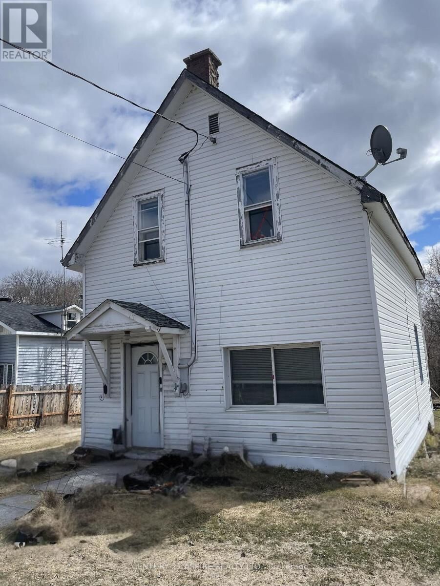 Property Photo:  5121 60 Highway  ON K0J 1S0 