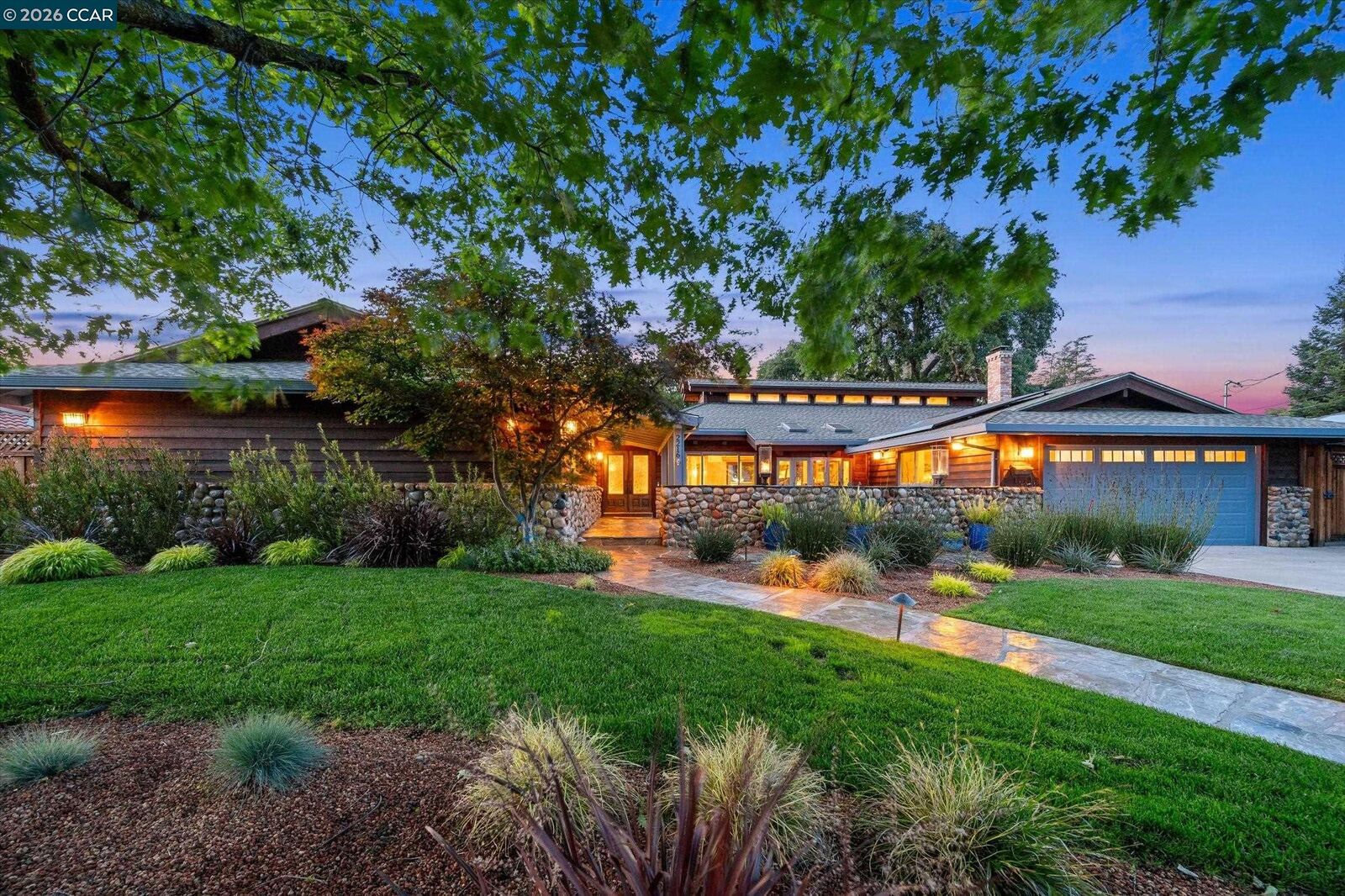 Property Photo:  2216 Blackstone Dr  CA 94598 