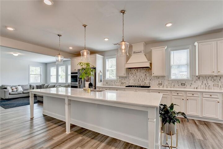 Property Photo:  7550 Easton Valley Lane  GA 30028 