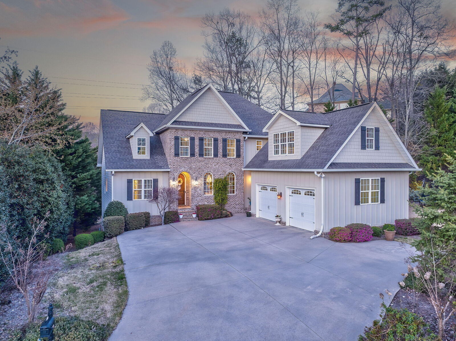 Property Photo:  1801 Saint Ives Place  GA 30720 