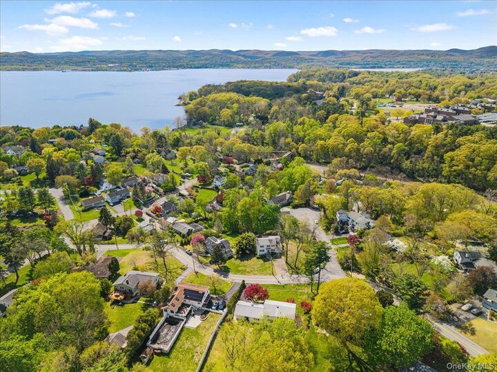Property Photo:  19 Laurel Hill Road  NY 10520 