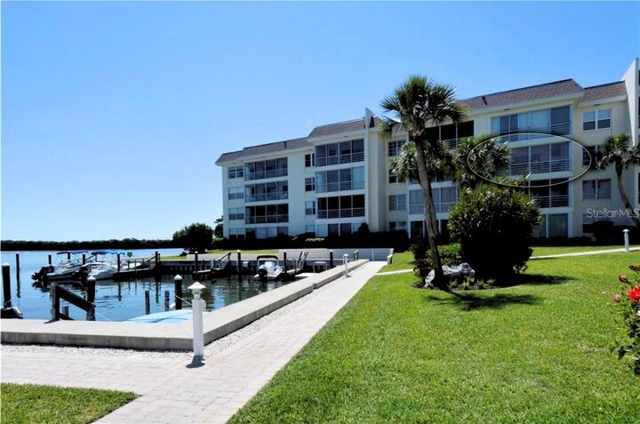 Property Photo:  600 Sutton Place B302  FL 34228 