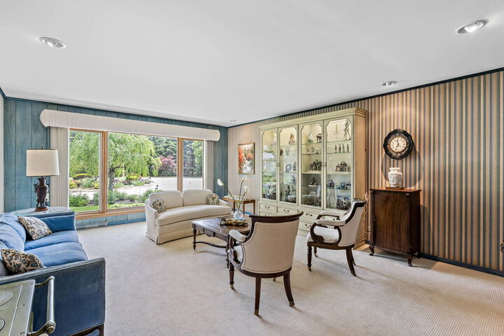 Property Photo:  2728 Old Glenview Road  IL 60091 