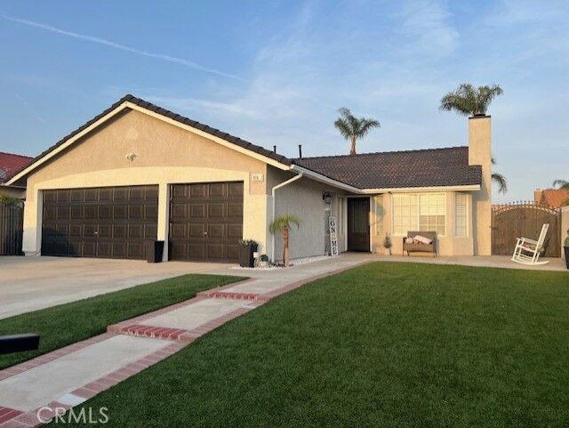 Property Photo:  9765 Venus Lane  CA 92335 