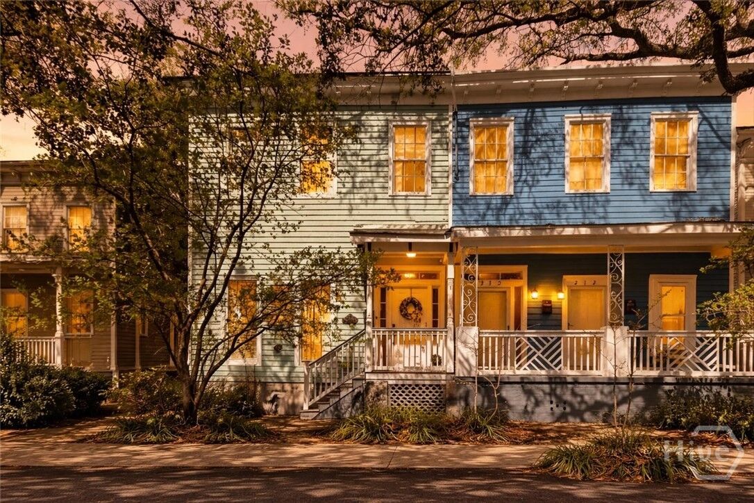 Property Photo:  214 W Duffy Street  GA 31401 