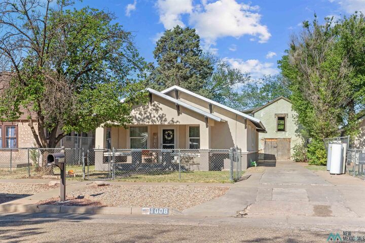 Property Photo:  1008 Rencher Street  NM 88101 
