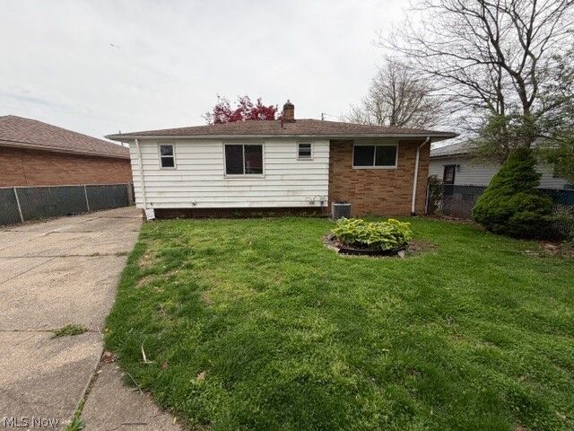Property Photo:  948 Bern Avenue  OH 44109 