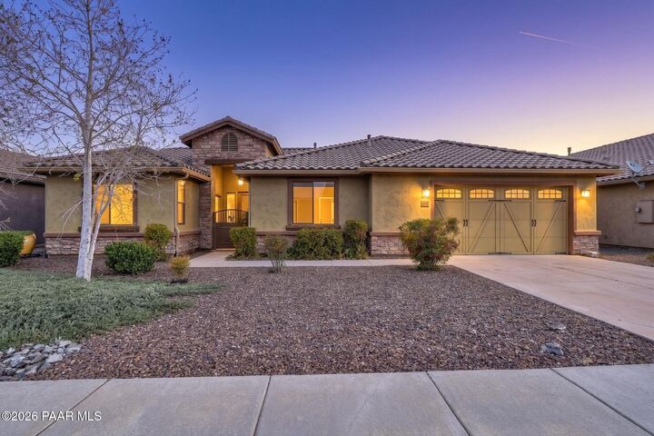 Property Photo:  1012 Craftsman Drive  AZ 86301 