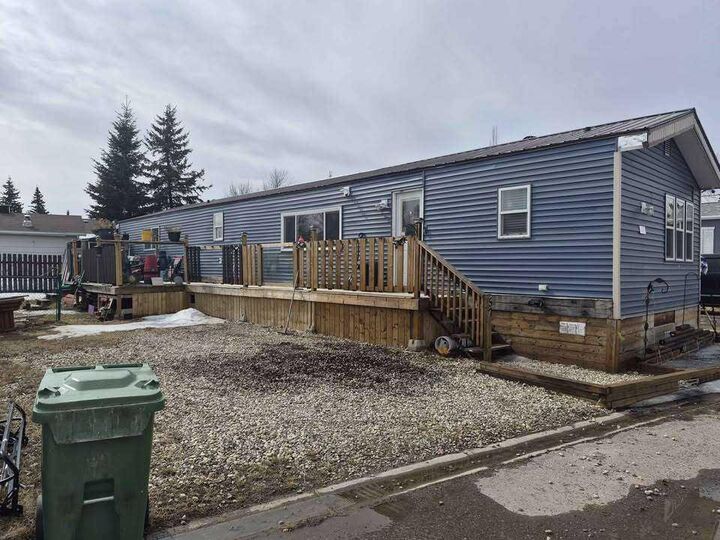 5103 61 Avenue 57 — photo 1