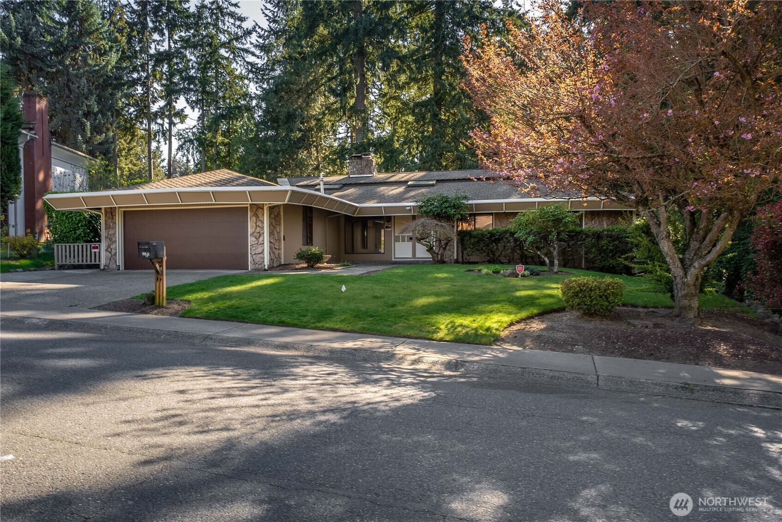 Property Photo:  3327 SW 323rd Street  WA 98023 
