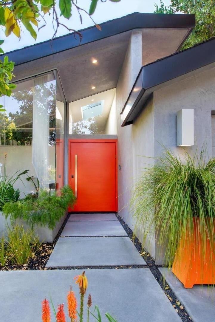 Property Photo:  440 Hale Street  CA 94301 