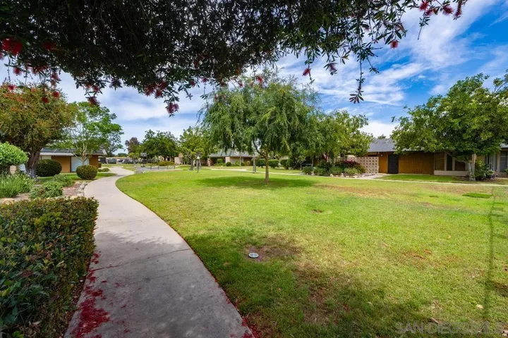 Property Photo:  514 Shady Lane Unit C  CA 92021 