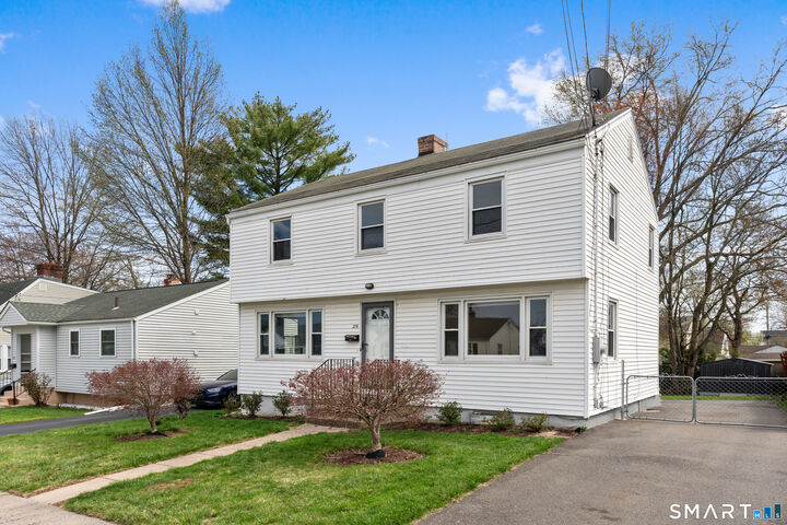 Property Photo:  215 Goodrich Street  CT 06114 
