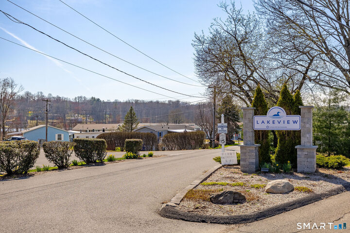 Property Photo:  32 Greenlawn Drive  CT 06810 