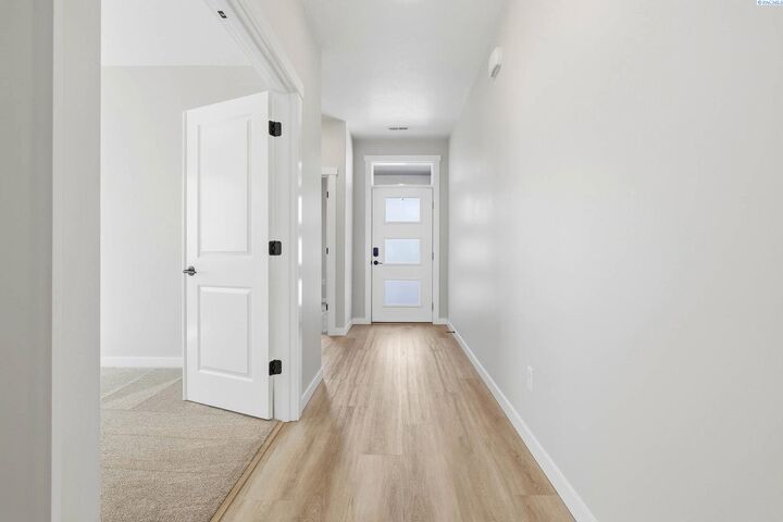 Property Photo:  3313 S Nelson Pl  WA 99338 