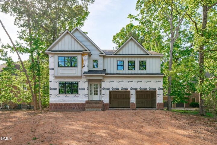 Property Photo:  1 Moss Creek Court  NC 27712 