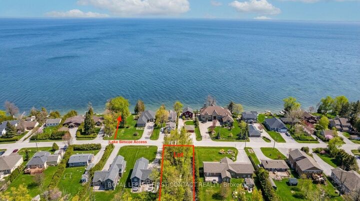 2266 Lakeshore Road E — photo 1