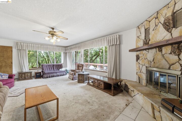 Property Photo:  21441 Crestview Dr  CA 95370 