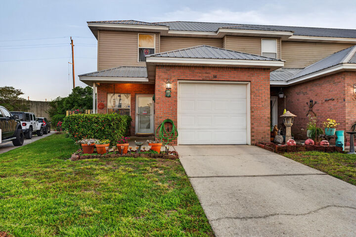 Property Photo:  150 Bent Arrow Drive 38  FL 32541 