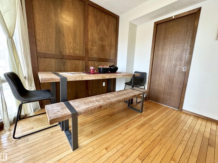 Photo de la propriété:  10346A 121 Street NW  AB T5N 1P2 