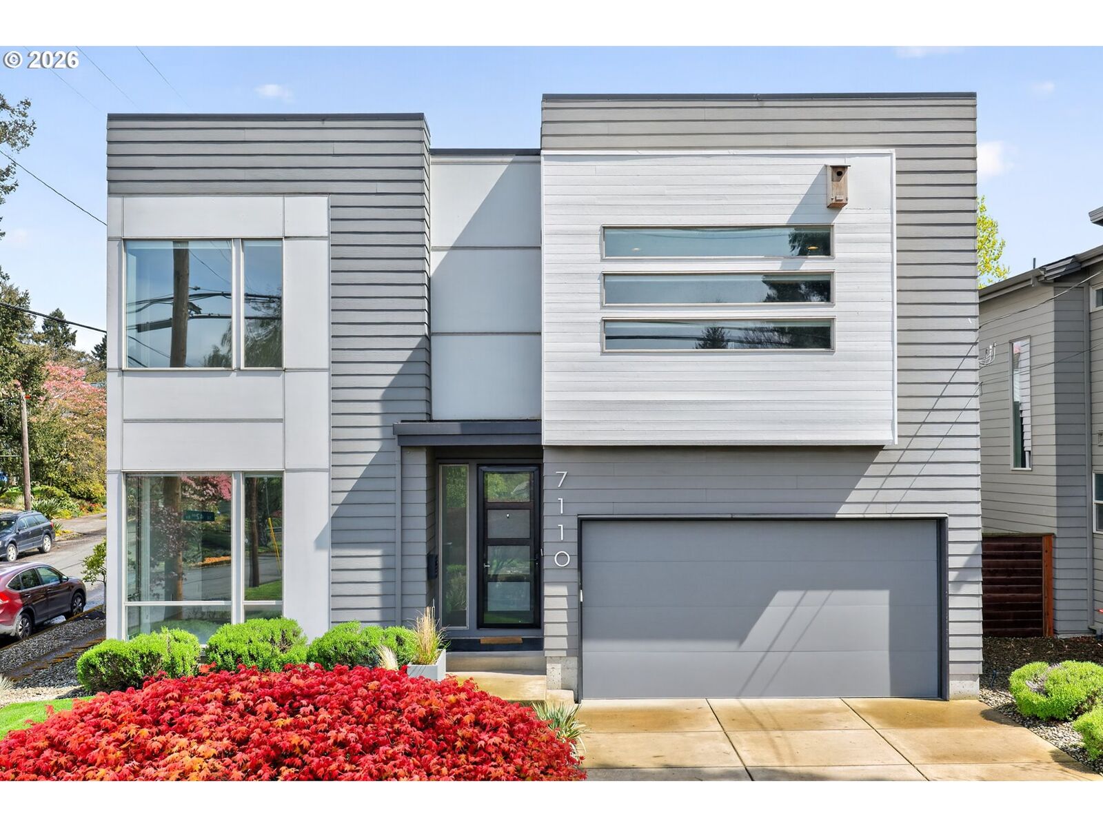 Property Photo:  7110 SE 42nd Ave  OR 97206 