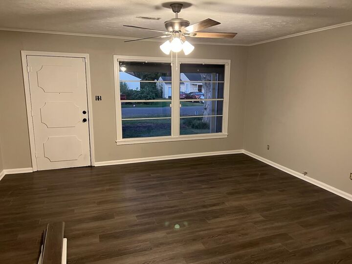 Property Photo:  2909 Boyd Ave  TX 77619 
