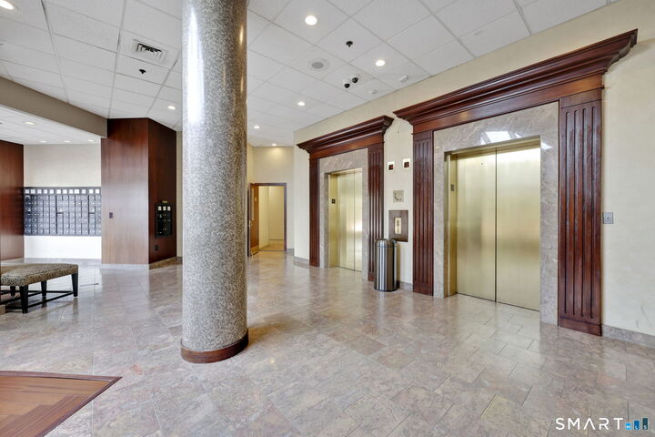 Property Photo:  235 East River Drive 502  CT 06108 