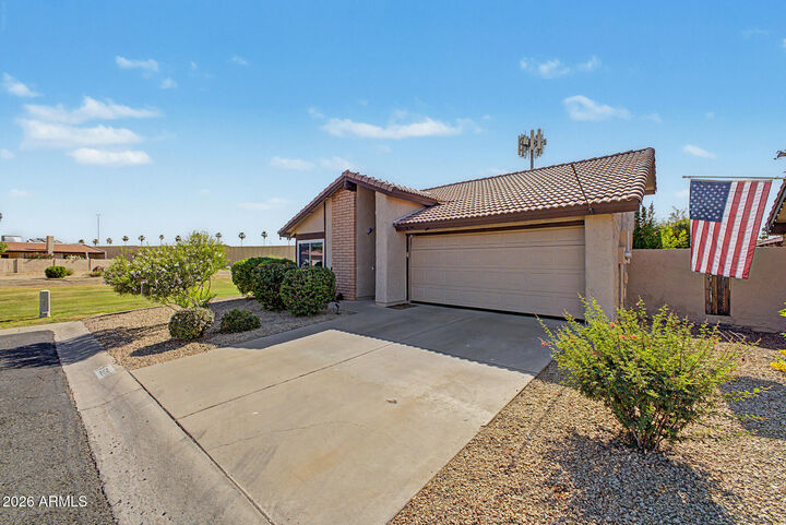 Property Photo:  5221 E Saguaro Circle  AZ 85044 