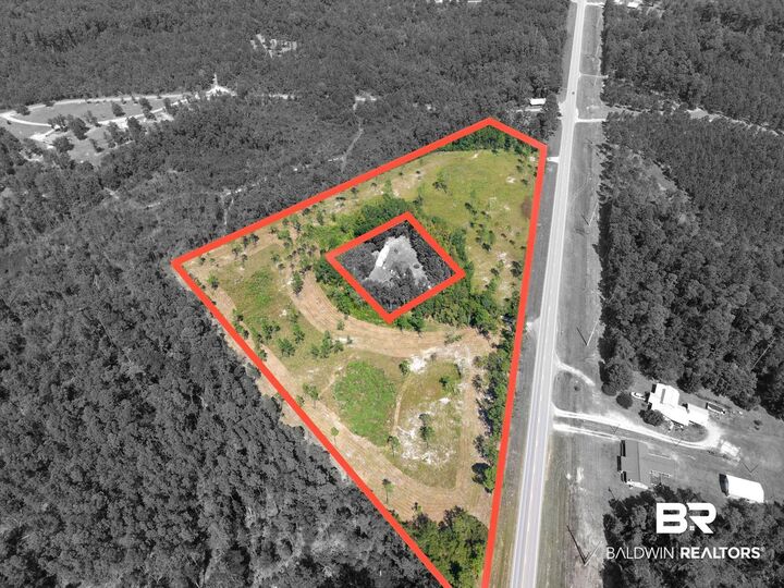 Property Photo:  50945 US Highway 31  AL 36507 