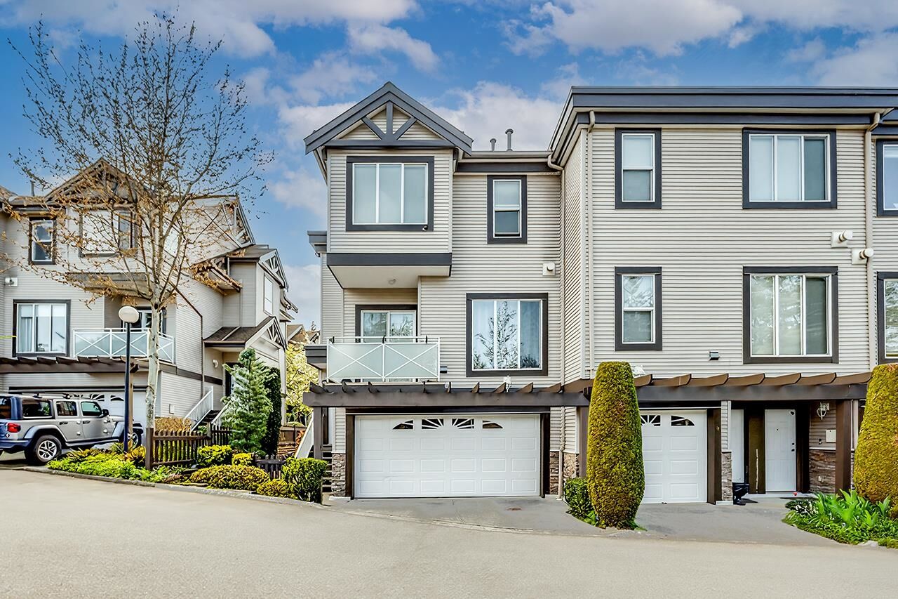 Property Photo: 15133 29A Avenue 15 BC V4P 3G4