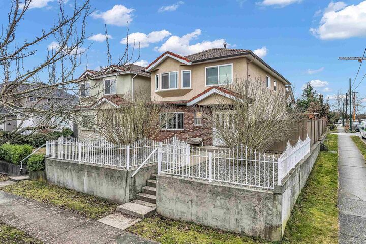 Property Photo: 2808 Horley Street BC V5R 4R9