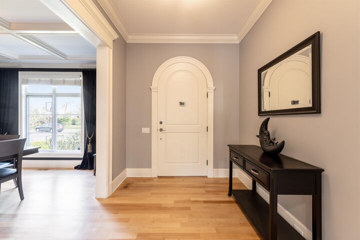Property Photo: 14048 30 Avenue BC V4P 2N3