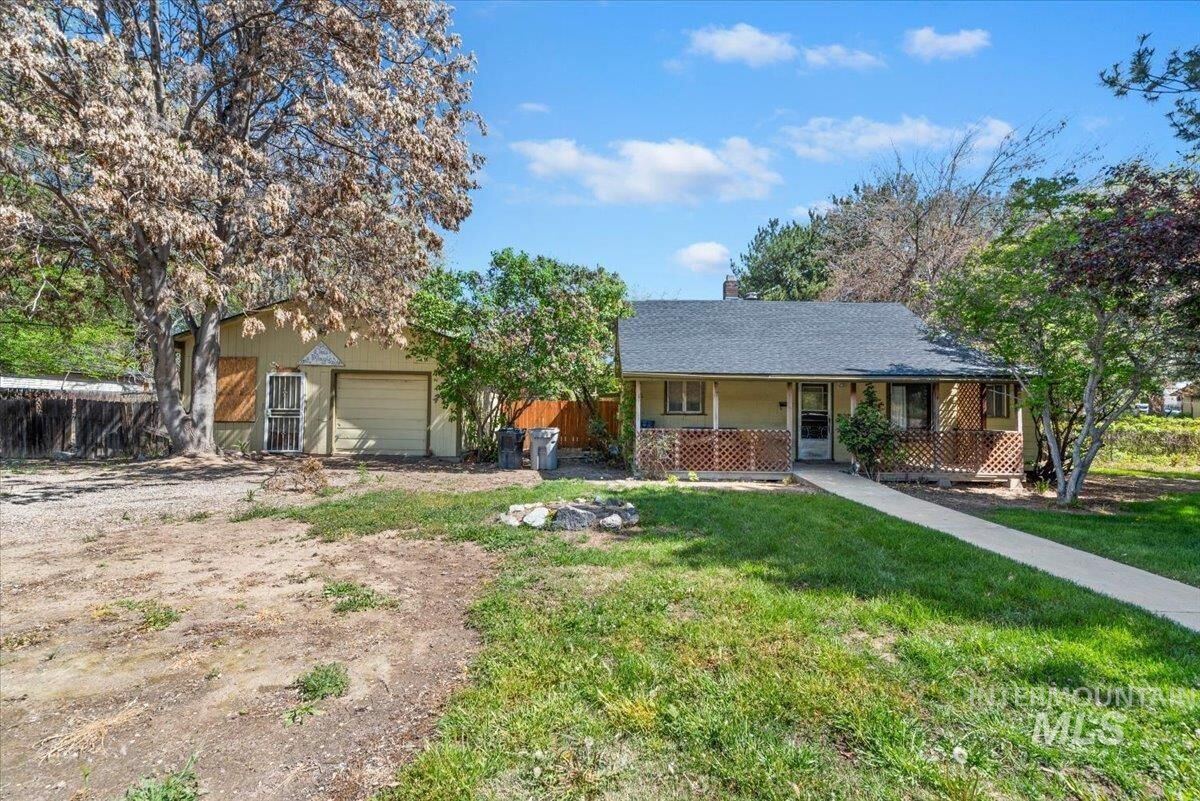 Property Photo: 503 9th Ave. N ID 83687
