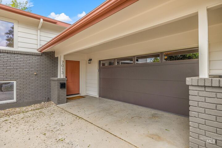 Property Photo:  7013 W Rosewood Dr  ID 83709 