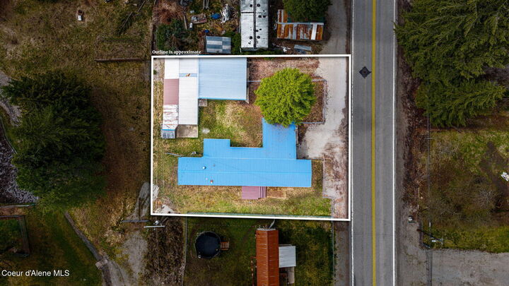 Property Photo:  652 Burke Rd  ID 83873 