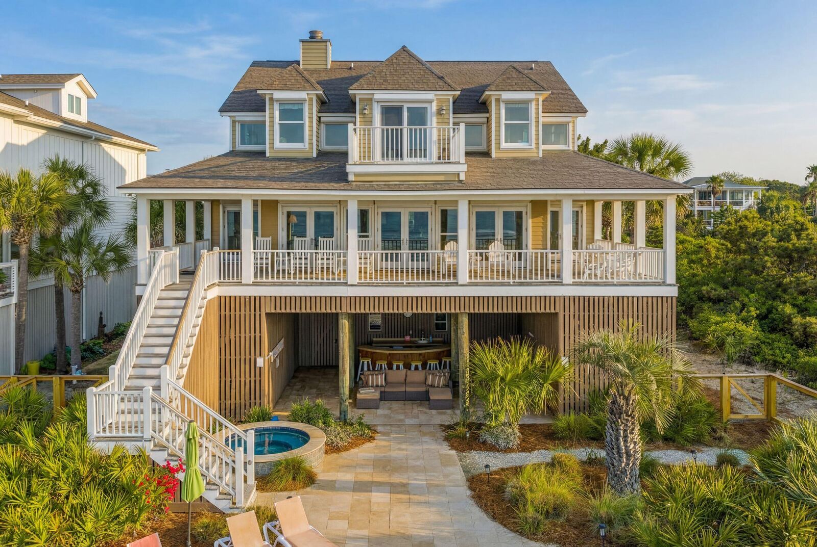 Property Photo:  304 Ocean Boulevard  SC 29451 