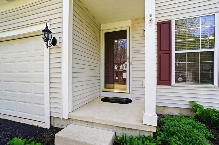 Property Photo:  233 Dogwood Drive  OH 43015 