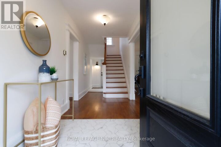 Property Photo:  15 South Drive  ON L2R 4T9 