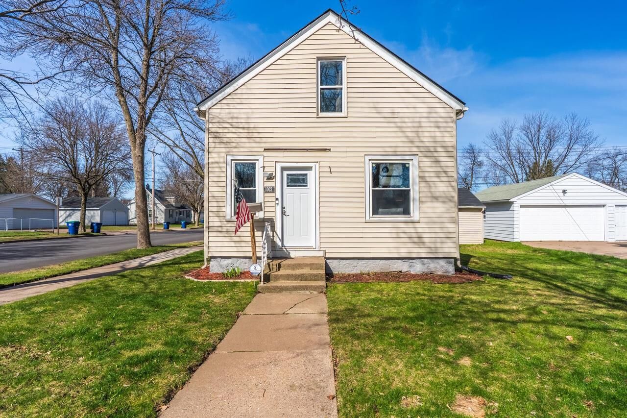 Property Photo:  1002 N 9th Avenue  WI 54401 