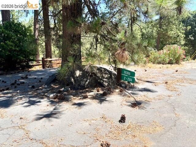 Property Photo:  19364 Ferretti Rd  CA 95321 