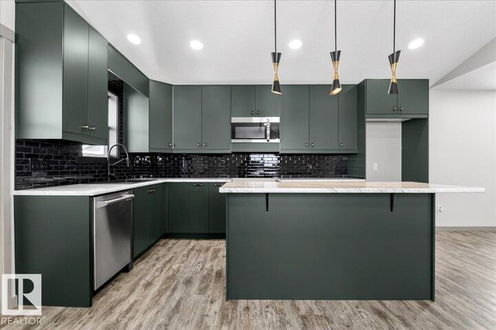 Property Photo: 27 Whitetail Cove AB T0B 3H0
