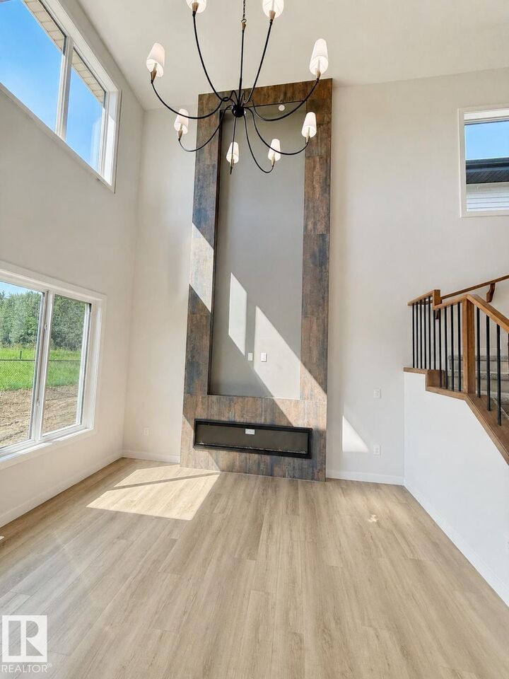Property Photo: 22 Meadowgrove Landing AB T7X 1W6